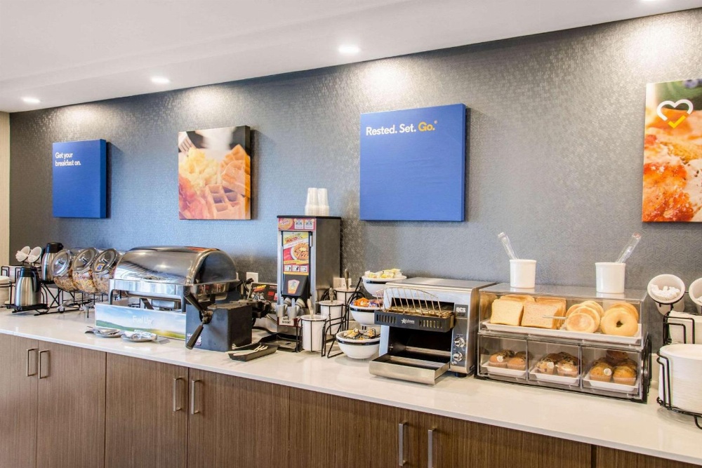 Comfort Inn Aeroport Main image