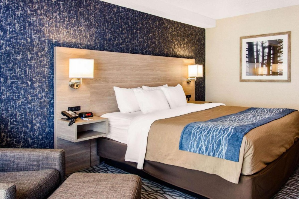 Room image 4